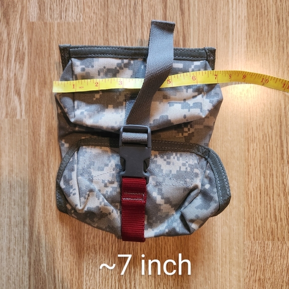 US Army Utility Medical/First Aid Pouch - Picture 6 of 6